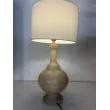 Lámpara clásica con base de mármol